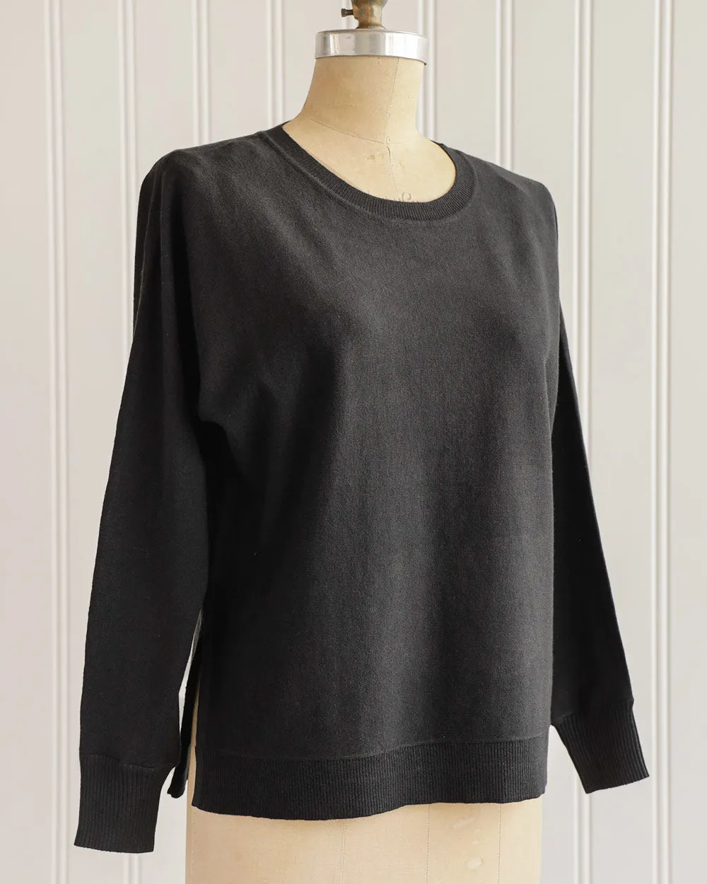 Bourges Side Vent Knit Top