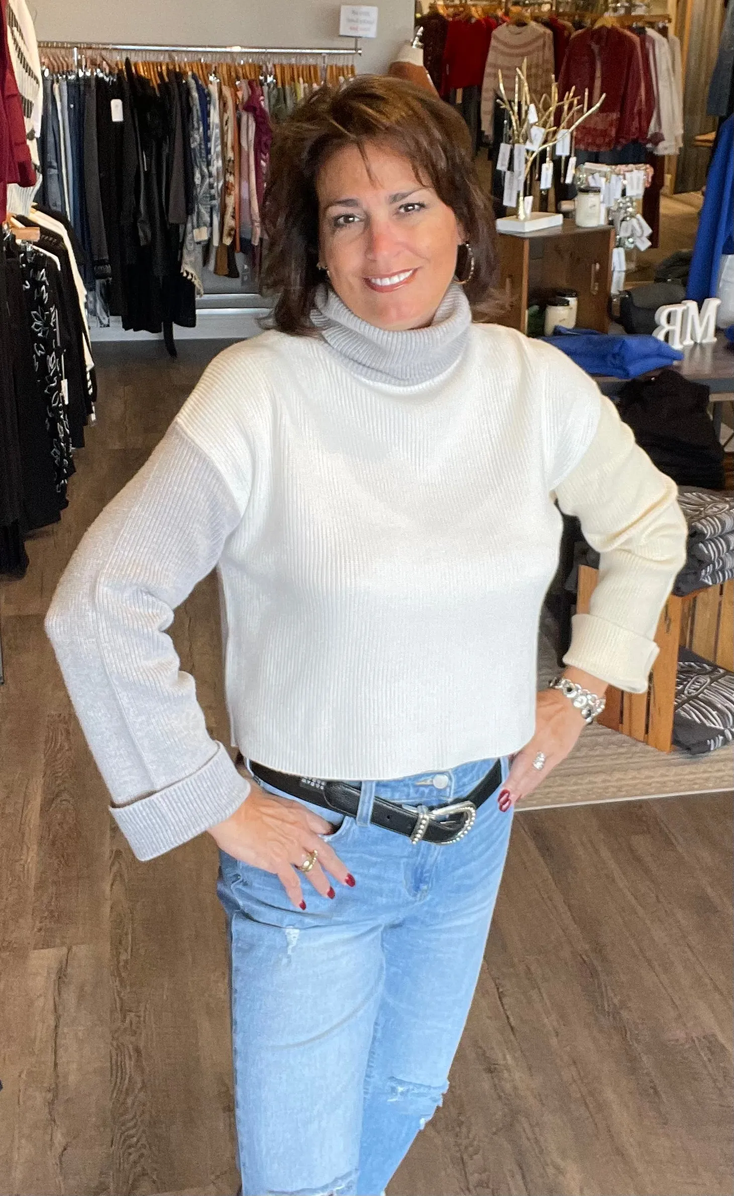 Cropped Color Block Turtleneck Sweater - HQ